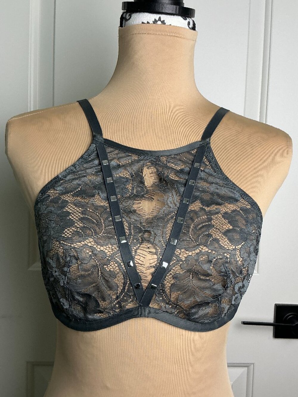 Adore Me Emmeline Gray Lace Bra 34D Panty Small Set Unworn/Unused